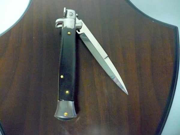 Frank Beltrame , italian stiletto , pugniale - 23 cm , corno di bufalo scuro,baionetta , modello FB 23/58B - 2