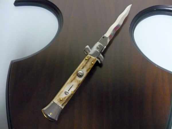 Coltello a scatto - pugnale -Frank Beltrame - italian stiletto 23 cm - lama kriss- corno di cervo / deer horn -  FB 23/63K - 2