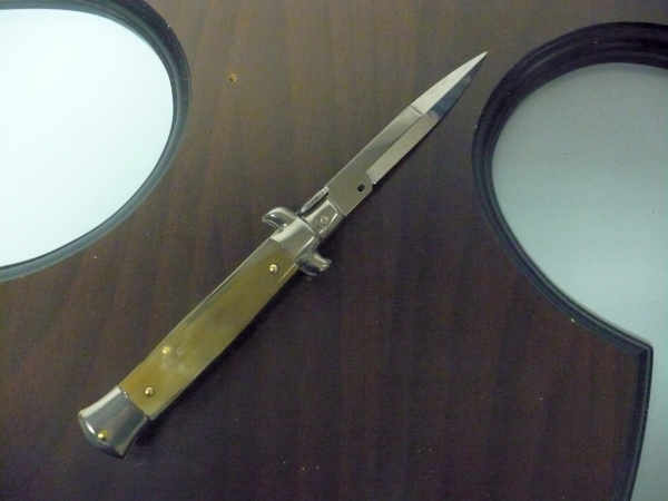 Frank Beltrame -  italian stiletto 20cm, bufalo chiaro -lama baionetta - 20FB/48B - 2