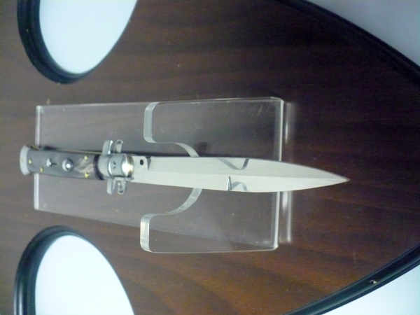 Frank Beltrame , italian stiletto , pugnale - 28 cm , corno di bufalo scuro,baionetta , modello FB 28/58B - 2
