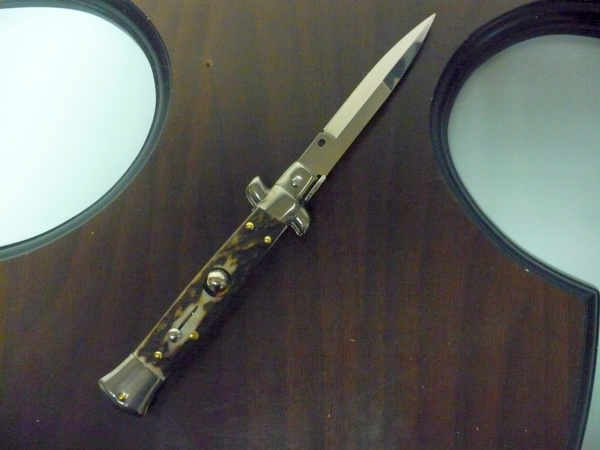 Frank Beltrame -  italian stiletto 20cm, corno di cervo -lama baionetta - 20FB/63B - 2