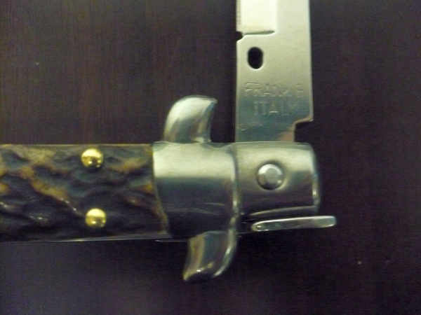 Frank Beltrame -  italian stiletto 20cm, corno di cervo -lama baionetta - 20FB/63B - 2