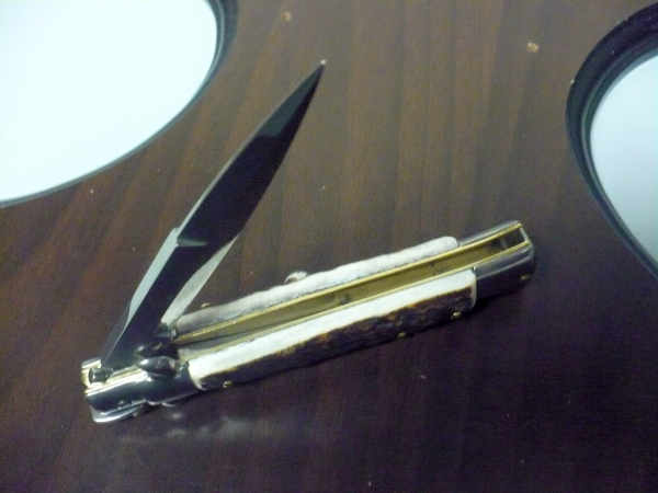 Frank Beltrame -  italian stiletto 20cm, corno di cervo -lama baionetta - 20FB/63B - 2