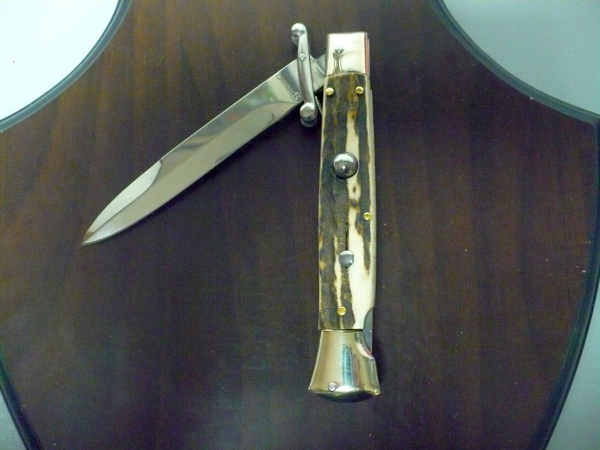 Swinguard- Famiglia Spadon- italian stiletto 23 cm - corno di cervo / deer horn - lama baionetta -2