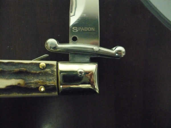 Swinguard- Famiglia Spadon- italian stiletto 23 cm - corno di cervo / deer horn - lama baionetta -2