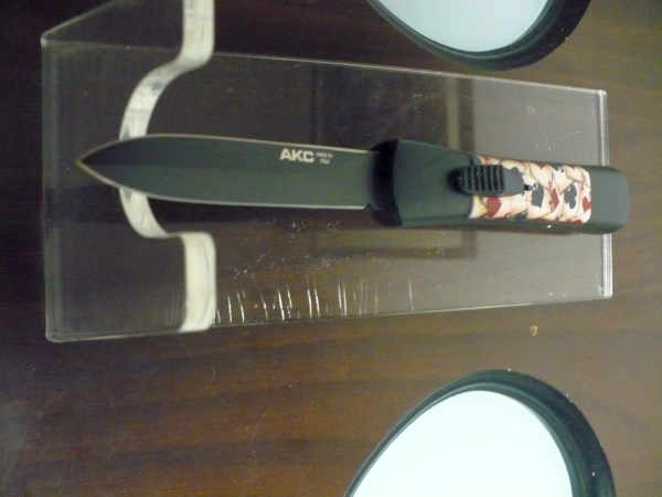 Italian stiletto frontale  coltellerie AKC Campolin - 20 cm - ergonomica 4 assi, lama dagger teflonata nero - 2
