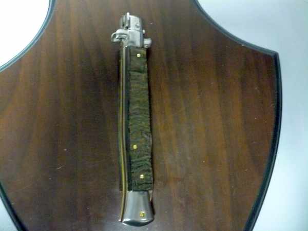 Frank Beltrame , italian stiletto - 28 cm , corno di ariete - lama kriss , modello FB 28/89K - 2