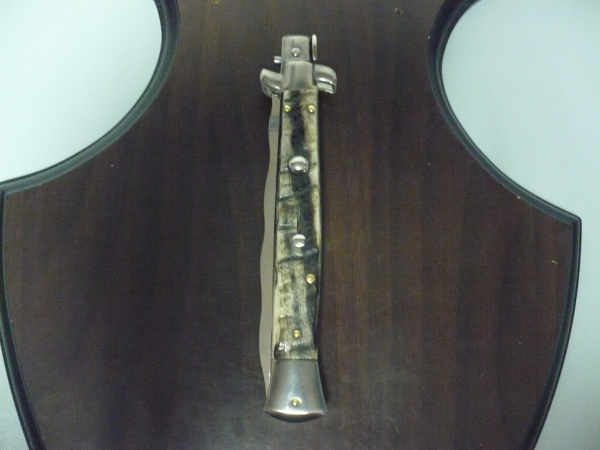 Frank Beltrame , italian stiletto - 28 cm , corno di ariete - lama kriss , modello FB 28/89K - 2