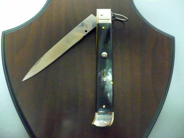 Famiglia Spadon - stiletto  falcon /28 - bufalo brasiliano - lama a swedge vecchio stile - 2