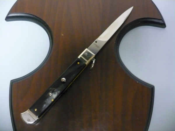 Famiglia Spadon - stiletto  falcon /28 - bufalo brasiliano - lama a swedge vecchio stile - 2