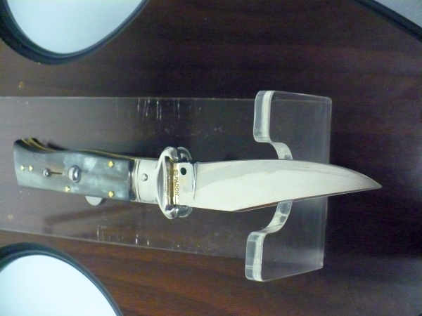 Famiglia Spadon - stiletto  calibro /20 - bufalo brasiliano - taglio classico clip point - 2