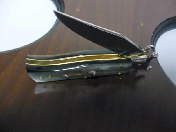 Famiglia Spadon - stiletto  calibro /20 - bufalo brasiliano - taglio classico clip point - 2