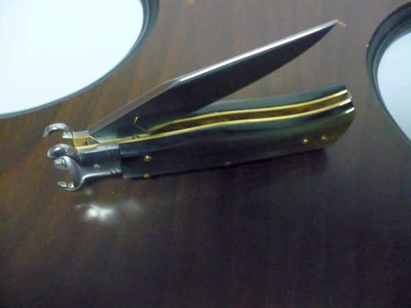 Famiglia Spadon - stiletto  calibro /20 - bufalo brasiliano - taglio classico clip point - 2