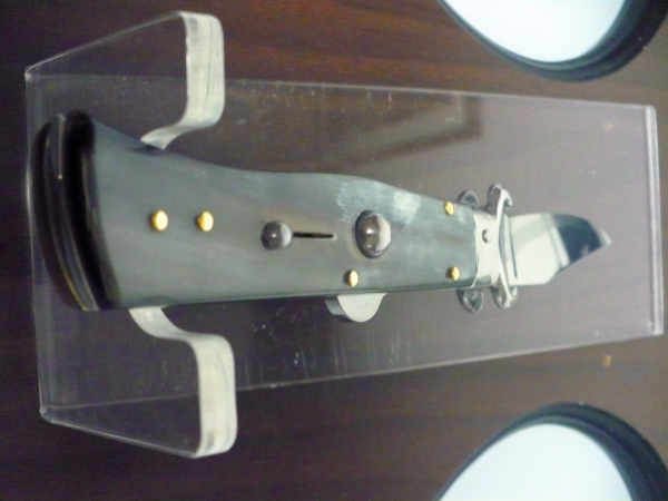 Famiglia Spadon - stiletto  calibro /20 - bufalo brasiliano - taglio classico clip point - 2