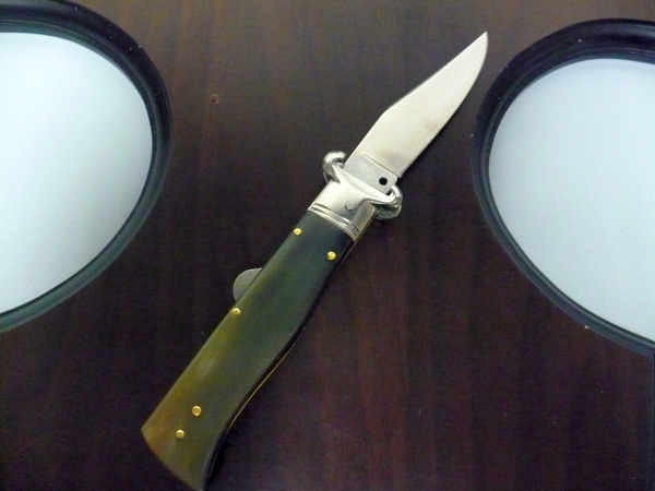 Famiglia Spadon - stiletto  calibro /20 - bufalo brasiliano - taglio classico clip point - 2