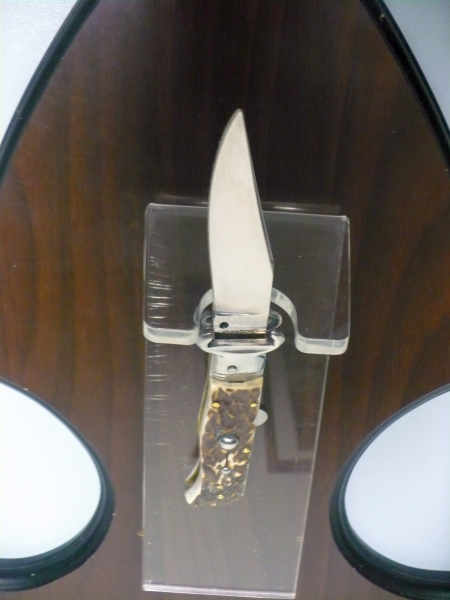 Famiglia Spadon - stiletto  calibro /20 - corno di cervo / deer horn - taglio classico clip point - 2