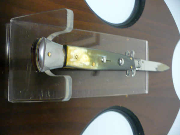Frank Beltrame - italian stiletto, coltello a scatto, 28 cm -bufalo brasiliano, lama swedge FB 28/09Sw-2