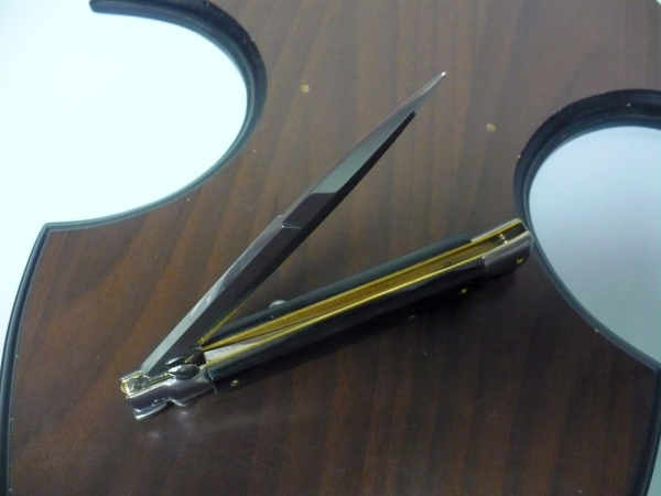 Frank Beltrame , italian stiletto , pugnale - 28 cm , corno di bufalo scuro, lama baionetta, modello FB 28/58B- 20