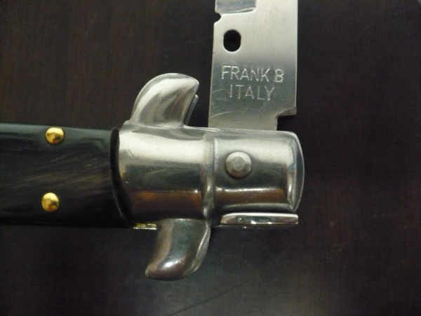 Frank Beltrame , italian stiletto , pugnale - 28 cm , corno di bufalo scuro, lama baionetta, modello FB 28/58B- 20