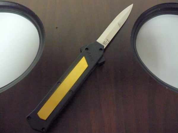 Italian stiletto frontale - F16 OTF - 20,50 cm - lama dagger - AKC World knife - 1