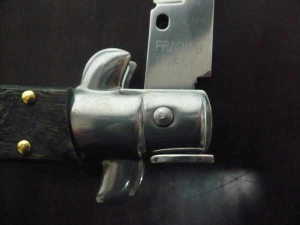 Frank Beltrame , italian stiletto - 23 cm , corno di ariete - lama baionetta , modello FB 23/63B - 8