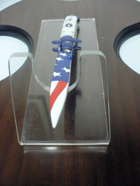 Frank Beltrame italian stiletto-23 cm imitazione di madreperla,baionetta con bandiera americana , edizione limitata - numero 29/26