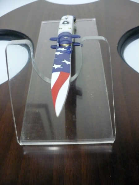 Frank Beltrame italian stiletto-23 cm imitazione di madreperla,baionetta con bandiera americana , edizione limitata - numero 40/26