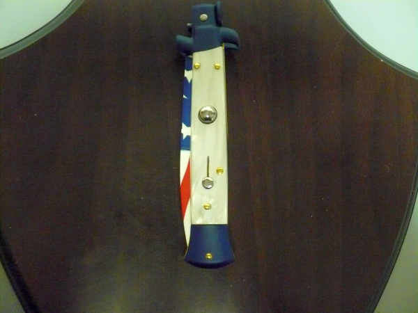 Frank Beltrame italian stiletto-23 cm imitazione di madreperla,baionetta con bandiera americana , edizione limitata - numero 47/26
