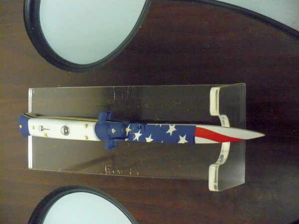 Frank Beltrame italian stiletto-23 cm imitazione di madreperla,baionetta con bandiera americana , edizione limitata - numero 50/26