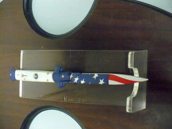Frank Beltrame italian stiletto-23 cm imitazione di madreperla,baionetta con bandiera americana , edizione limitata - numero 49/26