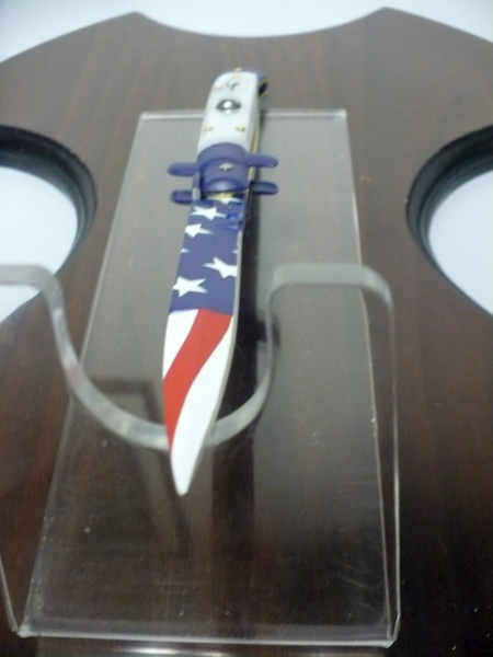 Frank Beltrame italian stiletto-23 cm imitazione di madreperla,baionetta con bandiera americana , edizione limitata - numero 49/26