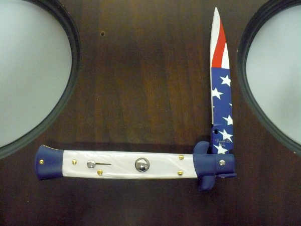 Frank Beltrame italian stiletto-23 cm imitazione di madreperla,baionetta con bandiera americana , edizione limitata - numero 49/26