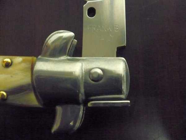 Italian stiletto - pugnale Frank Beltrame - 23 cm -corno di bufalo chiaro- lama baionetta  FB 23/48B - 4