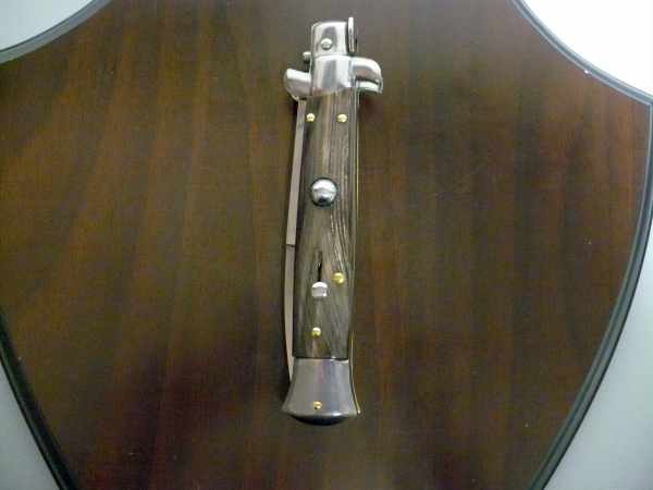 Frank Beltrame , italian stiletto , pugnale - 23 cm , corno di bufalo scuro, lama baionetta , modello FB 23/58B-17