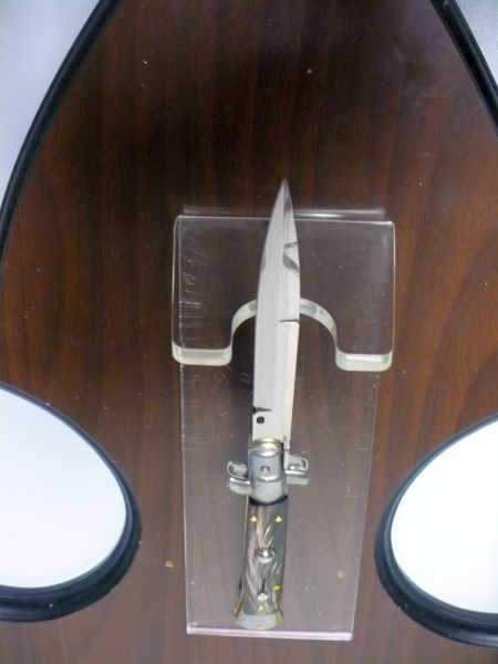 Frank Beltrame -italian stiletto - 23 cm-corno di bufalo scuro - lama baionetta  modello FB 23/58B-4