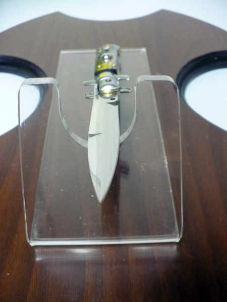 Frank Beltrame -italian stiletto - 23 cm-corno di bufalo scuro - lama baionetta  modello FB 23/58B-4