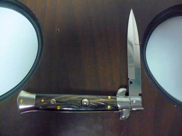 Frank Beltrame -italian stiletto - 23 cm-corno di bufalo scuro - lama baionetta  modello FB 23/58B-4
