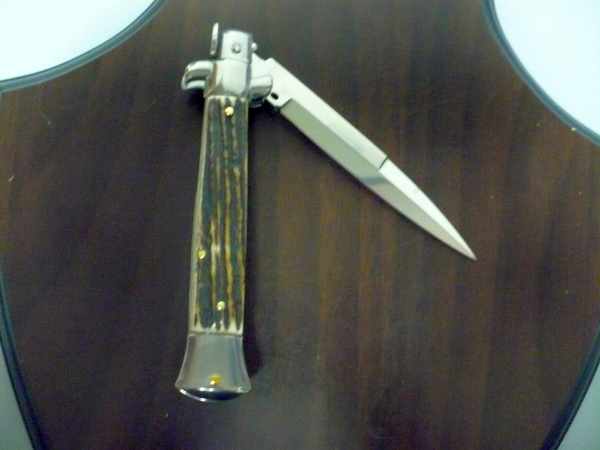 Coltello a scatto - pugnale -Frank Beltrame - italian stiletto 23 cm - lama baionetta - corno di cervo / deer horn -  FB 23/63B -10