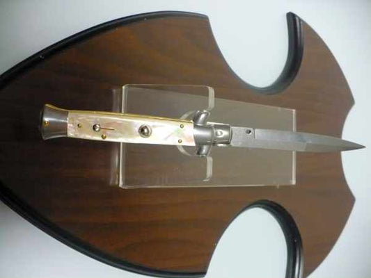Frank Beltrame ,  italian stiletto, coltello a scatto - 23 cm , madreperla - baionetta  -  modello FB 23/96 B