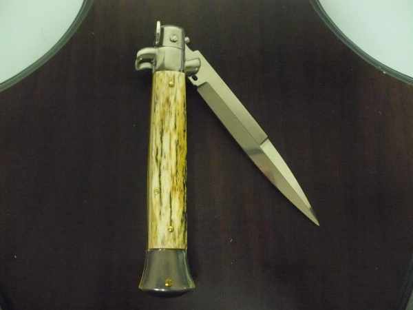 Frank Beltrame, italian stiletto- 23 cm, osso di cammello invecchiato 10 anni, baionetta - 2