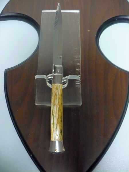 Frank Beltrame, italian stiletto- 23 cm, osso di cammello invecchiato 10 anni, baionetta - 2