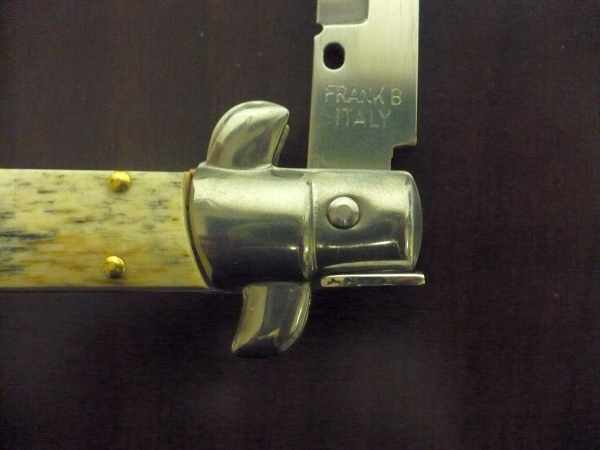 Frank Beltrame, italian stiletto- 23 cm, osso di cammello invecchiato 10 anni, baionetta - 2