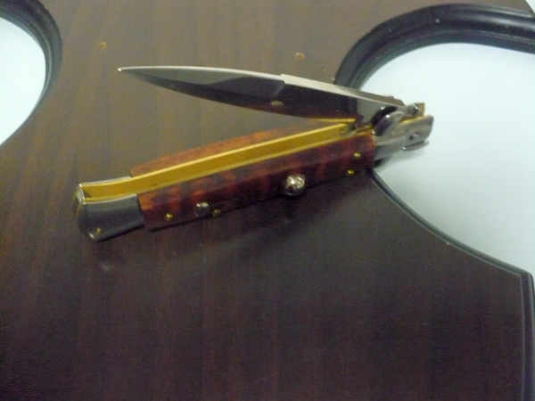 Frank Beltrame ,italian stiletto - 23 cm ,legno di serpente ,baionetta -modello FB 23/89 B - 2