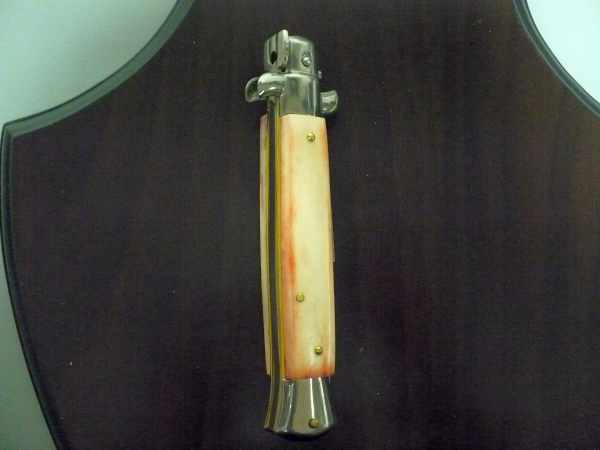 Frank Beltrame, italian stiletto- 23 cm, osso di cammello invecchiato in liguido di anilina 20 anni, baionetta - 3