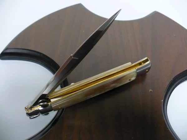 Frank Beltrame - italian stiletto, coltello a scatto, 28 cm -bufalo chiaro, lama baionetta FB 28/48B- 4