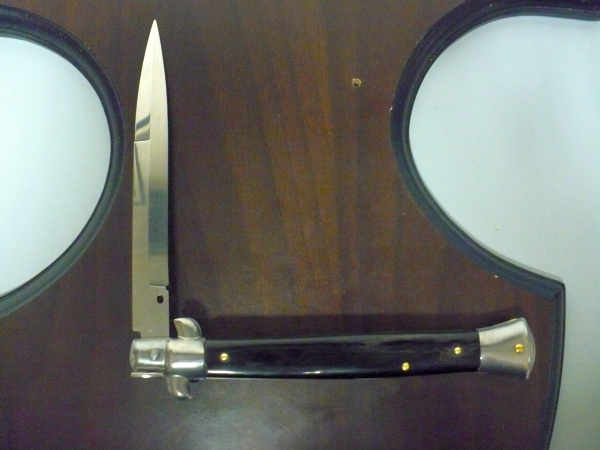 Frank Beltrame , italian stiletto , pugnale - 28 cm , corno di bufalo scuro, lama baionetta, modello FB 28/58B- 12
