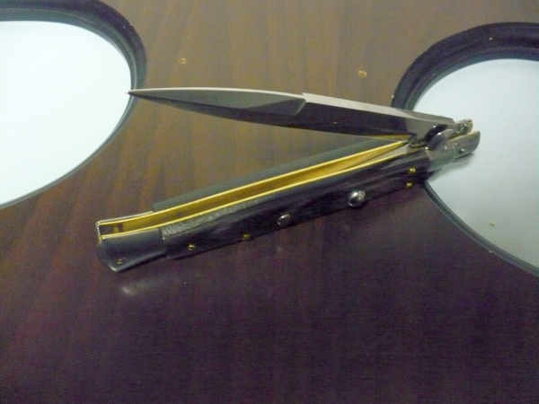 Frank Beltrame , italian stiletto , pugnale - 28 cm , corno di bufalo scuro, lama baionetta, modello FB 28/58B- 12