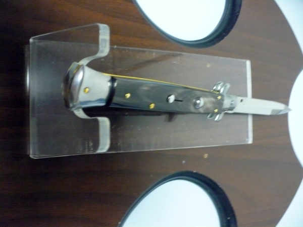 Frank Beltrame , italian stiletto , pugnale - 28 cm , corno di bufalo scuro, lama baionetta, modello FB 28/58B- 12