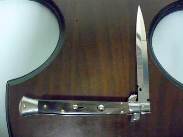 Frank Beltrame , italian stiletto , pugnale - 28 cm , corno di bufalo scuro, lama baionetta, modello FB 28/58B- 11