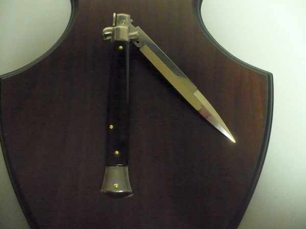 FRANK BELTRAME, italian stiletto -  perloide nero- baionetta , bayonet -  modello FB 28/69B